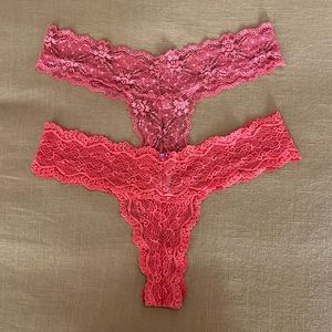 Two VS lace thongs ❤️